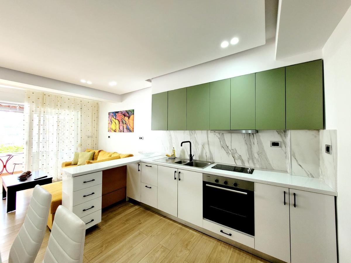 Loi Apartment Saranda Dış mekan fotoğraf