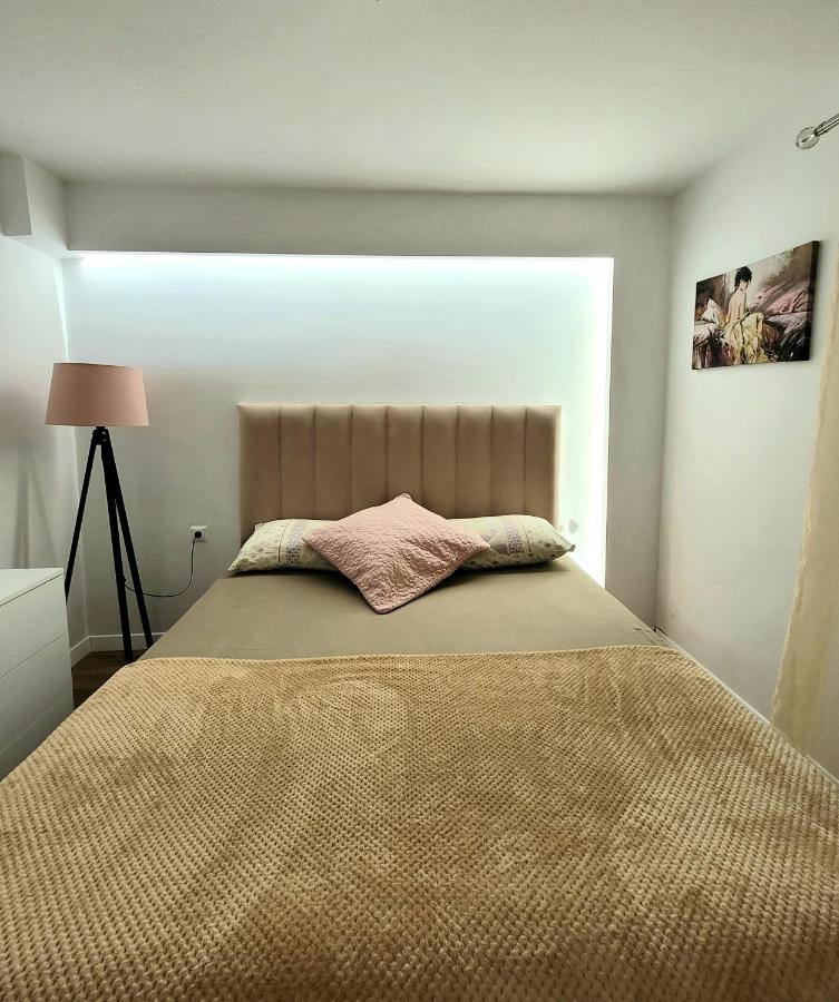 Loi Apartment Saranda Dış mekan fotoğraf